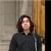 Profesor de música para clases de guitarra, piano, ukelele y lenguaje musical